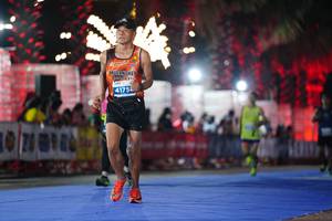 BIB: 4175
                            <button type="button" onclick="openModal(14066009)" class="btn btn-primary btn-sm float-right btn-popup" data-toggle="modal" data-target=".modal-high-quality">
                        <i class="fas fa-shopping-cart"></i> Add to Cart
                    </button>
                                            <button type="button" onclick="isThisMe(14066009, true)" class="btn btn-success btn-sm float-right btn-popup btn-isme hidden" data-toggle="tooltip" data-placement="bottom" title="นี่คือรูปของคุณใช่ไหม คลิกที่นี่เพื่อเอาเข้าอัลบั้ม">
                        <i class="fas fa-plus"></i> Add to album
                    </button>
                    <button type="button" onclick="isThisMe(14066009, false)" class="btn btn-warning btn-sm float-right btn-popup btn-isnotme hidden">
                        <i class="fas fa-ban"></i> Remove from album
                    </button>