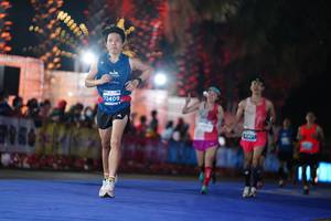 BIB: 883, 72409
                            <button type="button" onclick="openModal(14168537)" class="btn btn-primary btn-sm float-right btn-popup" data-toggle="modal" data-target=".modal-high-quality">
                        <i class="fas fa-shopping-cart"></i> Add to Cart
                    </button>
                                            <button type="button" onclick="isThisMe(14168537, true)" class="btn btn-success btn-sm float-right btn-popup btn-isme hidden" data-toggle="tooltip" data-placement="bottom" title="นี่คือรูปของคุณใช่ไหม คลิกที่นี่เพื่อเอาเข้าอัลบั้ม">
                        <i class="fas fa-plus"></i> Add to album
                    </button>
                    <button type="button" onclick="isThisMe(14168537, false)" class="btn btn-warning btn-sm float-right btn-popup btn-isnotme hidden">
                        <i class="fas fa-ban"></i> Remove from album
                    </button>