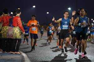 BIB: 42153, 41077
                            <button type="button" onclick="openModal(13863244)" class="btn btn-primary btn-sm float-right btn-popup" data-toggle="modal" data-target=".modal-high-quality">
                        <i class="fas fa-shopping-cart"></i> Add to Cart
                    </button>
                                            <button type="button" onclick="isThisMe(13863244, true)" class="btn btn-success btn-sm float-right btn-popup btn-isme hidden" data-toggle="tooltip" data-placement="bottom" title="นี่คือรูปของคุณใช่ไหม คลิกที่นี่เพื่อเอาเข้าอัลบั้ม">
                        <i class="fas fa-plus"></i> Add to album
                    </button>
                    <button type="button" onclick="isThisMe(13863244, false)" class="btn btn-warning btn-sm float-right btn-popup btn-isnotme hidden">
                        <i class="fas fa-ban"></i> Remove from album
                    </button>