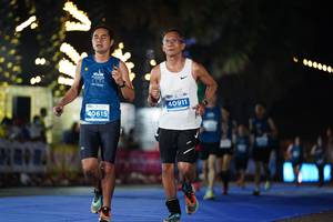 BIB: 40911
                            <button type="button" onclick="openModal(14235973)" class="btn btn-primary btn-sm float-right btn-popup" data-toggle="modal" data-target=".modal-high-quality">
                        <i class="fas fa-shopping-cart"></i> Add to Cart
                    </button>
                                            <button type="button" onclick="isThisMe(14235973, true)" class="btn btn-success btn-sm float-right btn-popup btn-isme hidden" data-toggle="tooltip" data-placement="bottom" title="นี่คือรูปของคุณใช่ไหม คลิกที่นี่เพื่อเอาเข้าอัลบั้ม">
                        <i class="fas fa-plus"></i> Add to album
                    </button>
                    <button type="button" onclick="isThisMe(14235973, false)" class="btn btn-warning btn-sm float-right btn-popup btn-isnotme hidden">
                        <i class="fas fa-ban"></i> Remove from album
                    </button>