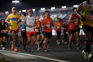 BIB: 25290, 1011, 25640
                            <button type="button" onclick="openModal(13969640)" class="btn btn-primary btn-sm float-right btn-popup" data-toggle="modal" data-target=".modal-high-quality">
                        <i class="fas fa-shopping-cart"></i> Add to Cart
                    </button>
                                            <button type="button" onclick="isThisMe(13969640, true)" class="btn btn-success btn-sm float-right btn-popup btn-isme hidden" data-toggle="tooltip" data-placement="bottom" title="นี่คือรูปของคุณใช่ไหม คลิกที่นี่เพื่อเอาเข้าอัลบั้ม">
                        <i class="fas fa-plus"></i> Add to album
                    </button>
                    <button type="button" onclick="isThisMe(13969640, false)" class="btn btn-warning btn-sm float-right btn-popup btn-isnotme hidden">
                        <i class="fas fa-ban"></i> Remove from album
                    </button>