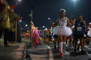 BIB: 43231, 42578
                            <button type="button" onclick="openModal(13877015)" class="btn btn-primary btn-sm float-right btn-popup" data-toggle="modal" data-target=".modal-high-quality">
                        <i class="fas fa-shopping-cart"></i> Add to Cart
                    </button>
                                            <button type="button" onclick="isThisMe(13877015, true)" class="btn btn-success btn-sm float-right btn-popup btn-isme hidden" data-toggle="tooltip" data-placement="bottom" title="นี่คือรูปของคุณใช่ไหม คลิกที่นี่เพื่อเอาเข้าอัลบั้ม">
                        <i class="fas fa-plus"></i> Add to album
                    </button>
                    <button type="button" onclick="isThisMe(13877015, false)" class="btn btn-warning btn-sm float-right btn-popup btn-isnotme hidden">
                        <i class="fas fa-ban"></i> Remove from album
                    </button>