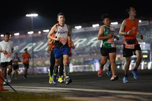 BIB: 20622, 2573, 20585
                            <button type="button" onclick="openModal(13854920)" class="btn btn-primary btn-sm float-right btn-popup" data-toggle="modal" data-target=".modal-high-quality">
                        <i class="fas fa-shopping-cart"></i> Add to Cart
                    </button>
                                            <button type="button" onclick="isThisMe(13854920, true)" class="btn btn-success btn-sm float-right btn-popup btn-isme hidden" data-toggle="tooltip" data-placement="bottom" title="นี่คือรูปของคุณใช่ไหม คลิกที่นี่เพื่อเอาเข้าอัลบั้ม">
                        <i class="fas fa-plus"></i> Add to album
                    </button>
                    <button type="button" onclick="isThisMe(13854920, false)" class="btn btn-warning btn-sm float-right btn-popup btn-isnotme hidden">
                        <i class="fas fa-ban"></i> Remove from album
                    </button>