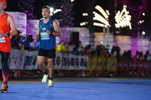 BIB: 40221
                            <button type="button" onclick="openModal(14093735)" class="btn btn-primary btn-sm float-right btn-popup" data-toggle="modal" data-target=".modal-high-quality">
                        <i class="fas fa-shopping-cart"></i> Add to Cart
                    </button>
                                            <button type="button" onclick="isThisMe(14093735, true)" class="btn btn-success btn-sm float-right btn-popup btn-isme hidden" data-toggle="tooltip" data-placement="bottom" title="นี่คือรูปของคุณใช่ไหม คลิกที่นี่เพื่อเอาเข้าอัลบั้ม">
                        <i class="fas fa-plus"></i> Add to album
                    </button>
                    <button type="button" onclick="isThisMe(14093735, false)" class="btn btn-warning btn-sm float-right btn-popup btn-isnotme hidden">
                        <i class="fas fa-ban"></i> Remove from album
                    </button>