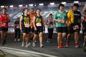 BIB: 631, 27311, 29075, 29043, 2427
                            <button type="button" onclick="openModal(14029124)" class="btn btn-primary btn-sm float-right btn-popup" data-toggle="modal" data-target=".modal-high-quality">
                        <i class="fas fa-shopping-cart"></i> Add to Cart
                    </button>
                                            <button type="button" onclick="isThisMe(14029124, true)" class="btn btn-success btn-sm float-right btn-popup btn-isme hidden" data-toggle="tooltip" data-placement="bottom" title="นี่คือรูปของคุณใช่ไหม คลิกที่นี่เพื่อเอาเข้าอัลบั้ม">
                        <i class="fas fa-plus"></i> Add to album
                    </button>
                    <button type="button" onclick="isThisMe(14029124, false)" class="btn btn-warning btn-sm float-right btn-popup btn-isnotme hidden">
                        <i class="fas fa-ban"></i> Remove from album
                    </button>