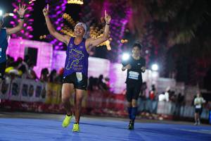 BIB: 45005
                            <button type="button" onclick="openModal(14152252)" class="btn btn-primary btn-sm float-right btn-popup" data-toggle="modal" data-target=".modal-high-quality">
                        <i class="fas fa-shopping-cart"></i> Add to Cart
                    </button>
                                            <button type="button" onclick="isThisMe(14152252, true)" class="btn btn-success btn-sm float-right btn-popup btn-isme hidden" data-toggle="tooltip" data-placement="bottom" title="นี่คือรูปของคุณใช่ไหม คลิกที่นี่เพื่อเอาเข้าอัลบั้ม">
                        <i class="fas fa-plus"></i> Add to album
                    </button>
                    <button type="button" onclick="isThisMe(14152252, false)" class="btn btn-warning btn-sm float-right btn-popup btn-isnotme hidden">
                        <i class="fas fa-ban"></i> Remove from album
                    </button>