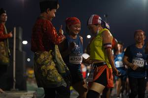 BIB: 47538, 47532
                            <button type="button" onclick="openModal(13876616)" class="btn btn-primary btn-sm float-right btn-popup" data-toggle="modal" data-target=".modal-high-quality">
                        <i class="fas fa-shopping-cart"></i> Add to Cart
                    </button>
                                            <button type="button" onclick="isThisMe(13876616, true)" class="btn btn-success btn-sm float-right btn-popup btn-isme hidden" data-toggle="tooltip" data-placement="bottom" title="นี่คือรูปของคุณใช่ไหม คลิกที่นี่เพื่อเอาเข้าอัลบั้ม">
                        <i class="fas fa-plus"></i> Add to album
                    </button>
                    <button type="button" onclick="isThisMe(13876616, false)" class="btn btn-warning btn-sm float-right btn-popup btn-isnotme hidden">
                        <i class="fas fa-ban"></i> Remove from album
                    </button>