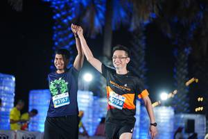 BIB: 0199, 45167
                            <button type="button" onclick="openModal(14098317)" class="btn btn-primary btn-sm float-right btn-popup" data-toggle="modal" data-target=".modal-high-quality">
                        <i class="fas fa-shopping-cart"></i> Add to Cart
                    </button>
                                            <button type="button" onclick="isThisMe(14098317, true)" class="btn btn-success btn-sm float-right btn-popup btn-isme hidden" data-toggle="tooltip" data-placement="bottom" title="นี่คือรูปของคุณใช่ไหม คลิกที่นี่เพื่อเอาเข้าอัลบั้ม">
                        <i class="fas fa-plus"></i> Add to album
                    </button>
                    <button type="button" onclick="isThisMe(14098317, false)" class="btn btn-warning btn-sm float-right btn-popup btn-isnotme hidden">
                        <i class="fas fa-ban"></i> Remove from album
                    </button>