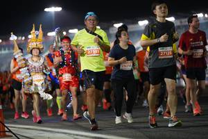 BIB: 27581, 27125, 2520, 29218, 044
                            <button type="button" onclick="openModal(14006081)" class="btn btn-primary btn-sm float-right btn-popup" data-toggle="modal" data-target=".modal-high-quality">
                        <i class="fas fa-shopping-cart"></i> Add to Cart
                    </button>
                                            <button type="button" onclick="isThisMe(14006081, true)" class="btn btn-success btn-sm float-right btn-popup btn-isme hidden" data-toggle="tooltip" data-placement="bottom" title="นี่คือรูปของคุณใช่ไหม คลิกที่นี่เพื่อเอาเข้าอัลบั้ม">
                        <i class="fas fa-plus"></i> Add to album
                    </button>
                    <button type="button" onclick="isThisMe(14006081, false)" class="btn btn-warning btn-sm float-right btn-popup btn-isnotme hidden">
                        <i class="fas fa-ban"></i> Remove from album
                    </button>