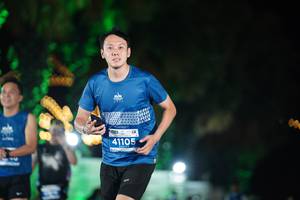 BIB: 41105
                            <button type="button" onclick="openModal(14156767)" class="btn btn-primary btn-sm float-right btn-popup" data-toggle="modal" data-target=".modal-high-quality">
                        <i class="fas fa-shopping-cart"></i> Add to Cart
                    </button>
                                            <button type="button" onclick="isThisMe(14156767, true)" class="btn btn-success btn-sm float-right btn-popup btn-isme hidden" data-toggle="tooltip" data-placement="bottom" title="นี่คือรูปของคุณใช่ไหม คลิกที่นี่เพื่อเอาเข้าอัลบั้ม">
                        <i class="fas fa-plus"></i> Add to album
                    </button>
                    <button type="button" onclick="isThisMe(14156767, false)" class="btn btn-warning btn-sm float-right btn-popup btn-isnotme hidden">
                        <i class="fas fa-ban"></i> Remove from album
                    </button>