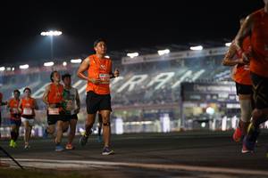 BIB: 673
                            <button type="button" onclick="openModal(13854664)" class="btn btn-primary btn-sm float-right btn-popup" data-toggle="modal" data-target=".modal-high-quality">
                        <i class="fas fa-shopping-cart"></i> Add to Cart
                    </button>
                                            <button type="button" onclick="isThisMe(13854664, true)" class="btn btn-success btn-sm float-right btn-popup btn-isme hidden" data-toggle="tooltip" data-placement="bottom" title="นี่คือรูปของคุณใช่ไหม คลิกที่นี่เพื่อเอาเข้าอัลบั้ม">
                        <i class="fas fa-plus"></i> Add to album
                    </button>
                    <button type="button" onclick="isThisMe(13854664, false)" class="btn btn-warning btn-sm float-right btn-popup btn-isnotme hidden">
                        <i class="fas fa-ban"></i> Remove from album
                    </button>