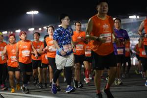 BIB: 22320, 28978, 27222, 2724, 25176
                            <button type="button" onclick="openModal(13944206)" class="btn btn-primary btn-sm float-right btn-popup" data-toggle="modal" data-target=".modal-high-quality">
                        <i class="fas fa-shopping-cart"></i> Add to Cart
                    </button>
                                            <button type="button" onclick="isThisMe(13944206, true)" class="btn btn-success btn-sm float-right btn-popup btn-isme hidden" data-toggle="tooltip" data-placement="bottom" title="นี่คือรูปของคุณใช่ไหม คลิกที่นี่เพื่อเอาเข้าอัลบั้ม">
                        <i class="fas fa-plus"></i> Add to album
                    </button>
                    <button type="button" onclick="isThisMe(13944206, false)" class="btn btn-warning btn-sm float-right btn-popup btn-isnotme hidden">
                        <i class="fas fa-ban"></i> Remove from album
                    </button>