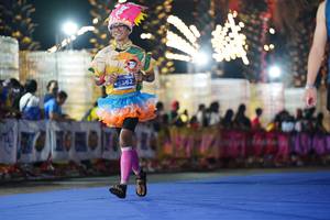 BIB: 46562
                            <button type="button" onclick="openModal(14101488)" class="btn btn-primary btn-sm float-right btn-popup" data-toggle="modal" data-target=".modal-high-quality">
                        <i class="fas fa-shopping-cart"></i> Add to Cart
                    </button>
                                            <button type="button" onclick="isThisMe(14101488, true)" class="btn btn-success btn-sm float-right btn-popup btn-isme hidden" data-toggle="tooltip" data-placement="bottom" title="นี่คือรูปของคุณใช่ไหม คลิกที่นี่เพื่อเอาเข้าอัลบั้ม">
                        <i class="fas fa-plus"></i> Add to album
                    </button>
                    <button type="button" onclick="isThisMe(14101488, false)" class="btn btn-warning btn-sm float-right btn-popup btn-isnotme hidden">
                        <i class="fas fa-ban"></i> Remove from album
                    </button>