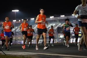 BIB: 2362, 27392, 26397, 370
                            <button type="button" onclick="openModal(13857670)" class="btn btn-primary btn-sm float-right btn-popup" data-toggle="modal" data-target=".modal-high-quality">
                        <i class="fas fa-shopping-cart"></i> Add to Cart
                    </button>
                                            <button type="button" onclick="isThisMe(13857670, true)" class="btn btn-success btn-sm float-right btn-popup btn-isme hidden" data-toggle="tooltip" data-placement="bottom" title="นี่คือรูปของคุณใช่ไหม คลิกที่นี่เพื่อเอาเข้าอัลบั้ม">
                        <i class="fas fa-plus"></i> Add to album
                    </button>
                    <button type="button" onclick="isThisMe(13857670, false)" class="btn btn-warning btn-sm float-right btn-popup btn-isnotme hidden">
                        <i class="fas fa-ban"></i> Remove from album
                    </button>