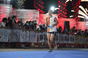 BIB: 4188
                            <button type="button" onclick="openModal(15363044)" class="btn btn-primary btn-sm float-right btn-popup" data-toggle="modal" data-target=".modal-high-quality">
                        <i class="fas fa-shopping-cart"></i> Add to Cart
                    </button>
                                            <button type="button" onclick="isThisMe(15363044, true)" class="btn btn-success btn-sm float-right btn-popup btn-isme hidden" data-toggle="tooltip" data-placement="bottom" title="นี่คือรูปของคุณใช่ไหม คลิกที่นี่เพื่อเอาเข้าอัลบั้ม">
                        <i class="fas fa-plus"></i> Add to album
                    </button>
                    <button type="button" onclick="isThisMe(15363044, false)" class="btn btn-warning btn-sm float-right btn-popup btn-isnotme hidden">
                        <i class="fas fa-ban"></i> Remove from album
                    </button>