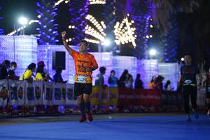 BIB: 40163
                            <button type="button" onclick="openModal(14242862)" class="btn btn-primary btn-sm float-right btn-popup" data-toggle="modal" data-target=".modal-high-quality">
                        <i class="fas fa-shopping-cart"></i> Add to Cart
                    </button>
                                            <button type="button" onclick="isThisMe(14242862, true)" class="btn btn-success btn-sm float-right btn-popup btn-isme hidden" data-toggle="tooltip" data-placement="bottom" title="นี่คือรูปของคุณใช่ไหม คลิกที่นี่เพื่อเอาเข้าอัลบั้ม">
                        <i class="fas fa-plus"></i> Add to album
                    </button>
                    <button type="button" onclick="isThisMe(14242862, false)" class="btn btn-warning btn-sm float-right btn-popup btn-isnotme hidden">
                        <i class="fas fa-ban"></i> Remove from album
                    </button>