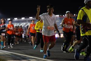 BIB: 28751, 21652
                            <button type="button" onclick="openModal(13987359)" class="btn btn-primary btn-sm float-right btn-popup" data-toggle="modal" data-target=".modal-high-quality">
                        <i class="fas fa-shopping-cart"></i> Add to Cart
                    </button>
                                            <button type="button" onclick="isThisMe(13987359, true)" class="btn btn-success btn-sm float-right btn-popup btn-isme hidden" data-toggle="tooltip" data-placement="bottom" title="นี่คือรูปของคุณใช่ไหม คลิกที่นี่เพื่อเอาเข้าอัลบั้ม">
                        <i class="fas fa-plus"></i> Add to album
                    </button>
                    <button type="button" onclick="isThisMe(13987359, false)" class="btn btn-warning btn-sm float-right btn-popup btn-isnotme hidden">
                        <i class="fas fa-ban"></i> Remove from album
                    </button>