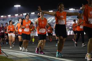 BIB: 28772, 28724, 23284, 297
                            <button type="button" onclick="openModal(13862137)" class="btn btn-primary btn-sm float-right btn-popup" data-toggle="modal" data-target=".modal-high-quality">
                        <i class="fas fa-shopping-cart"></i> Add to Cart
                    </button>
                                            <button type="button" onclick="isThisMe(13862137, true)" class="btn btn-success btn-sm float-right btn-popup btn-isme hidden" data-toggle="tooltip" data-placement="bottom" title="นี่คือรูปของคุณใช่ไหม คลิกที่นี่เพื่อเอาเข้าอัลบั้ม">
                        <i class="fas fa-plus"></i> Add to album
                    </button>
                    <button type="button" onclick="isThisMe(13862137, false)" class="btn btn-warning btn-sm float-right btn-popup btn-isnotme hidden">
                        <i class="fas fa-ban"></i> Remove from album
                    </button>