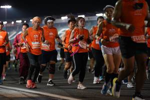 BIB: 2425, 25078, 23614, 20564, 20564, 21470
                            <button type="button" onclick="openModal(14049975)" class="btn btn-primary btn-sm float-right btn-popup" data-toggle="modal" data-target=".modal-high-quality">
                        <i class="fas fa-shopping-cart"></i> Add to Cart
                    </button>
                                            <button type="button" onclick="isThisMe(14049975, true)" class="btn btn-success btn-sm float-right btn-popup btn-isme hidden" data-toggle="tooltip" data-placement="bottom" title="นี่คือรูปของคุณใช่ไหม คลิกที่นี่เพื่อเอาเข้าอัลบั้ม">
                        <i class="fas fa-plus"></i> Add to album
                    </button>
                    <button type="button" onclick="isThisMe(14049975, false)" class="btn btn-warning btn-sm float-right btn-popup btn-isnotme hidden">
                        <i class="fas fa-ban"></i> Remove from album
                    </button>