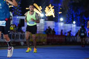 BIB: 40698, 3912
                            <button type="button" onclick="openModal(14214328)" class="btn btn-primary btn-sm float-right btn-popup" data-toggle="modal" data-target=".modal-high-quality">
                        <i class="fas fa-shopping-cart"></i> Add to Cart
                    </button>
                                            <button type="button" onclick="isThisMe(14214328, true)" class="btn btn-success btn-sm float-right btn-popup btn-isme hidden" data-toggle="tooltip" data-placement="bottom" title="นี่คือรูปของคุณใช่ไหม คลิกที่นี่เพื่อเอาเข้าอัลบั้ม">
                        <i class="fas fa-plus"></i> Add to album
                    </button>
                    <button type="button" onclick="isThisMe(14214328, false)" class="btn btn-warning btn-sm float-right btn-popup btn-isnotme hidden">
                        <i class="fas fa-ban"></i> Remove from album
                    </button>