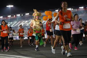 BIB: 22720, 29377, 2363
                            <button type="button" onclick="openModal(13955153)" class="btn btn-primary btn-sm float-right btn-popup" data-toggle="modal" data-target=".modal-high-quality">
                        <i class="fas fa-shopping-cart"></i> Add to Cart
                    </button>
                                            <button type="button" onclick="isThisMe(13955153, true)" class="btn btn-success btn-sm float-right btn-popup btn-isme hidden" data-toggle="tooltip" data-placement="bottom" title="นี่คือรูปของคุณใช่ไหม คลิกที่นี่เพื่อเอาเข้าอัลบั้ม">
                        <i class="fas fa-plus"></i> Add to album
                    </button>
                    <button type="button" onclick="isThisMe(13955153, false)" class="btn btn-warning btn-sm float-right btn-popup btn-isnotme hidden">
                        <i class="fas fa-ban"></i> Remove from album
                    </button>