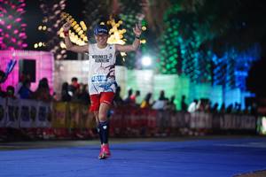 BIB: 4038
                            <button type="button" onclick="openModal(15369291)" class="btn btn-primary btn-sm float-right btn-popup" data-toggle="modal" data-target=".modal-high-quality">
                        <i class="fas fa-shopping-cart"></i> Add to Cart
                    </button>
                                            <button type="button" onclick="isThisMe(15369291, true)" class="btn btn-success btn-sm float-right btn-popup btn-isme hidden" data-toggle="tooltip" data-placement="bottom" title="นี่คือรูปของคุณใช่ไหม คลิกที่นี่เพื่อเอาเข้าอัลบั้ม">
                        <i class="fas fa-plus"></i> Add to album
                    </button>
                    <button type="button" onclick="isThisMe(15369291, false)" class="btn btn-warning btn-sm float-right btn-popup btn-isnotme hidden">
                        <i class="fas fa-ban"></i> Remove from album
                    </button>