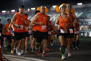 BIB: 208, 25635, 23013, 214
                            <button type="button" onclick="openModal(13932960)" class="btn btn-primary btn-sm float-right btn-popup" data-toggle="modal" data-target=".modal-high-quality">
                        <i class="fas fa-shopping-cart"></i> Add to Cart
                    </button>
                                            <button type="button" onclick="isThisMe(13932960, true)" class="btn btn-success btn-sm float-right btn-popup btn-isme hidden" data-toggle="tooltip" data-placement="bottom" title="นี่คือรูปของคุณใช่ไหม คลิกที่นี่เพื่อเอาเข้าอัลบั้ม">
                        <i class="fas fa-plus"></i> Add to album
                    </button>
                    <button type="button" onclick="isThisMe(13932960, false)" class="btn btn-warning btn-sm float-right btn-popup btn-isnotme hidden">
                        <i class="fas fa-ban"></i> Remove from album
                    </button>