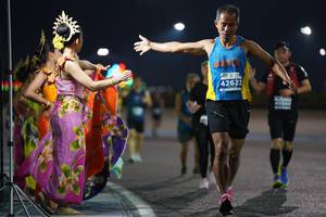 BIB: 42623
                            <button type="button" onclick="openModal(13886390)" class="btn btn-primary btn-sm float-right btn-popup" data-toggle="modal" data-target=".modal-high-quality">
                        <i class="fas fa-shopping-cart"></i> Add to Cart
                    </button>
                                            <button type="button" onclick="isThisMe(13886390, true)" class="btn btn-success btn-sm float-right btn-popup btn-isme hidden" data-toggle="tooltip" data-placement="bottom" title="นี่คือรูปของคุณใช่ไหม คลิกที่นี่เพื่อเอาเข้าอัลบั้ม">
                        <i class="fas fa-plus"></i> Add to album
                    </button>
                    <button type="button" onclick="isThisMe(13886390, false)" class="btn btn-warning btn-sm float-right btn-popup btn-isnotme hidden">
                        <i class="fas fa-ban"></i> Remove from album
                    </button>