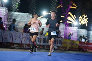 BIB: 778
                            <button type="button" onclick="openModal(14256018)" class="btn btn-primary btn-sm float-right btn-popup" data-toggle="modal" data-target=".modal-high-quality">
                        <i class="fas fa-shopping-cart"></i> Add to Cart
                    </button>
                                            <button type="button" onclick="isThisMe(14256018, true)" class="btn btn-success btn-sm float-right btn-popup btn-isme hidden" data-toggle="tooltip" data-placement="bottom" title="นี่คือรูปของคุณใช่ไหม คลิกที่นี่เพื่อเอาเข้าอัลบั้ม">
                        <i class="fas fa-plus"></i> Add to album
                    </button>
                    <button type="button" onclick="isThisMe(14256018, false)" class="btn btn-warning btn-sm float-right btn-popup btn-isnotme hidden">
                        <i class="fas fa-ban"></i> Remove from album
                    </button>