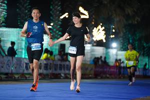 BIB: 314, 43043
                            <button type="button" onclick="openModal(14220562)" class="btn btn-primary btn-sm float-right btn-popup" data-toggle="modal" data-target=".modal-high-quality">
                        <i class="fas fa-shopping-cart"></i> Add to Cart
                    </button>
                                            <button type="button" onclick="isThisMe(14220562, true)" class="btn btn-success btn-sm float-right btn-popup btn-isme hidden" data-toggle="tooltip" data-placement="bottom" title="นี่คือรูปของคุณใช่ไหม คลิกที่นี่เพื่อเอาเข้าอัลบั้ม">
                        <i class="fas fa-plus"></i> Add to album
                    </button>
                    <button type="button" onclick="isThisMe(14220562, false)" class="btn btn-warning btn-sm float-right btn-popup btn-isnotme hidden">
                        <i class="fas fa-ban"></i> Remove from album
                    </button>