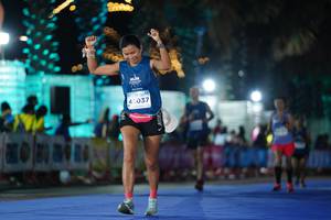 BIB: 4037
                            <button type="button" onclick="openModal(14214314)" class="btn btn-primary btn-sm float-right btn-popup" data-toggle="modal" data-target=".modal-high-quality">
                        <i class="fas fa-shopping-cart"></i> Add to Cart
                    </button>
                                            <button type="button" onclick="isThisMe(14214314, true)" class="btn btn-success btn-sm float-right btn-popup btn-isme hidden" data-toggle="tooltip" data-placement="bottom" title="นี่คือรูปของคุณใช่ไหม คลิกที่นี่เพื่อเอาเข้าอัลบั้ม">
                        <i class="fas fa-plus"></i> Add to album
                    </button>
                    <button type="button" onclick="isThisMe(14214314, false)" class="btn btn-warning btn-sm float-right btn-popup btn-isnotme hidden">
                        <i class="fas fa-ban"></i> Remove from album
                    </button>