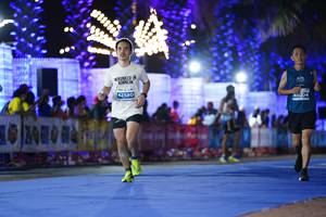 BIB: 42580, 41004
                            <button type="button" onclick="openModal(14075133)" class="btn btn-primary btn-sm float-right btn-popup" data-toggle="modal" data-target=".modal-high-quality">
                        <i class="fas fa-shopping-cart"></i> Add to Cart
                    </button>
                                            <button type="button" onclick="isThisMe(14075133, true)" class="btn btn-success btn-sm float-right btn-popup btn-isme hidden" data-toggle="tooltip" data-placement="bottom" title="นี่คือรูปของคุณใช่ไหม คลิกที่นี่เพื่อเอาเข้าอัลบั้ม">
                        <i class="fas fa-plus"></i> Add to album
                    </button>
                    <button type="button" onclick="isThisMe(14075133, false)" class="btn btn-warning btn-sm float-right btn-popup btn-isnotme hidden">
                        <i class="fas fa-ban"></i> Remove from album
                    </button>