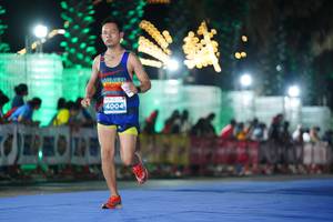 BIB: 4004
                            <button type="button" onclick="openModal(14100273)" class="btn btn-primary btn-sm float-right btn-popup" data-toggle="modal" data-target=".modal-high-quality">
                        <i class="fas fa-shopping-cart"></i> Add to Cart
                    </button>
                                            <button type="button" onclick="isThisMe(14100273, true)" class="btn btn-success btn-sm float-right btn-popup btn-isme hidden" data-toggle="tooltip" data-placement="bottom" title="นี่คือรูปของคุณใช่ไหม คลิกที่นี่เพื่อเอาเข้าอัลบั้ม">
                        <i class="fas fa-plus"></i> Add to album
                    </button>
                    <button type="button" onclick="isThisMe(14100273, false)" class="btn btn-warning btn-sm float-right btn-popup btn-isnotme hidden">
                        <i class="fas fa-ban"></i> Remove from album
                    </button>