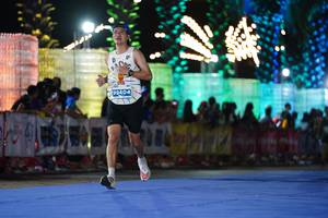 BIB: 99404
                            <button type="button" onclick="openModal(15368024)" class="btn btn-primary btn-sm float-right btn-popup" data-toggle="modal" data-target=".modal-high-quality">
                        <i class="fas fa-shopping-cart"></i> Add to Cart
                    </button>
                                            <button type="button" onclick="isThisMe(15368024, true)" class="btn btn-success btn-sm float-right btn-popup btn-isme hidden" data-toggle="tooltip" data-placement="bottom" title="นี่คือรูปของคุณใช่ไหม คลิกที่นี่เพื่อเอาเข้าอัลบั้ม">
                        <i class="fas fa-plus"></i> Add to album
                    </button>
                    <button type="button" onclick="isThisMe(15368024, false)" class="btn btn-warning btn-sm float-right btn-popup btn-isnotme hidden">
                        <i class="fas fa-ban"></i> Remove from album
                    </button>