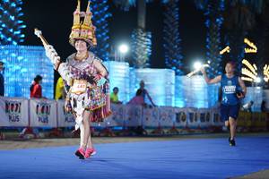 BIB: 441
                            <button type="button" onclick="openModal(14260267)" class="btn btn-primary btn-sm float-right btn-popup" data-toggle="modal" data-target=".modal-high-quality">
                        <i class="fas fa-shopping-cart"></i> Add to Cart
                    </button>
                                            <button type="button" onclick="isThisMe(14260267, true)" class="btn btn-success btn-sm float-right btn-popup btn-isme hidden" data-toggle="tooltip" data-placement="bottom" title="นี่คือรูปของคุณใช่ไหม คลิกที่นี่เพื่อเอาเข้าอัลบั้ม">
                        <i class="fas fa-plus"></i> Add to album
                    </button>
                    <button type="button" onclick="isThisMe(14260267, false)" class="btn btn-warning btn-sm float-right btn-popup btn-isnotme hidden">
                        <i class="fas fa-ban"></i> Remove from album
                    </button>