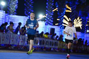 BIB: 1628
                            <button type="button" onclick="openModal(14203291)" class="btn btn-primary btn-sm float-right btn-popup" data-toggle="modal" data-target=".modal-high-quality">
                        <i class="fas fa-shopping-cart"></i> Add to Cart
                    </button>
                                            <button type="button" onclick="isThisMe(14203291, true)" class="btn btn-success btn-sm float-right btn-popup btn-isme hidden" data-toggle="tooltip" data-placement="bottom" title="นี่คือรูปของคุณใช่ไหม คลิกที่นี่เพื่อเอาเข้าอัลบั้ม">
                        <i class="fas fa-plus"></i> Add to album
                    </button>
                    <button type="button" onclick="isThisMe(14203291, false)" class="btn btn-warning btn-sm float-right btn-popup btn-isnotme hidden">
                        <i class="fas fa-ban"></i> Remove from album
                    </button>