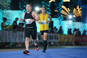 BIB: 40935
                            <button type="button" onclick="openModal(14204661)" class="btn btn-primary btn-sm float-right btn-popup" data-toggle="modal" data-target=".modal-high-quality">
                        <i class="fas fa-shopping-cart"></i> Add to Cart
                    </button>
                                            <button type="button" onclick="isThisMe(14204661, true)" class="btn btn-success btn-sm float-right btn-popup btn-isme hidden" data-toggle="tooltip" data-placement="bottom" title="นี่คือรูปของคุณใช่ไหม คลิกที่นี่เพื่อเอาเข้าอัลบั้ม">
                        <i class="fas fa-plus"></i> Add to album
                    </button>
                    <button type="button" onclick="isThisMe(14204661, false)" class="btn btn-warning btn-sm float-right btn-popup btn-isnotme hidden">
                        <i class="fas fa-ban"></i> Remove from album
                    </button>