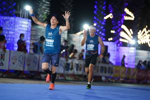 BIB: 0951, 4939
                            <button type="button" onclick="openModal(14256469)" class="btn btn-primary btn-sm float-right btn-popup" data-toggle="modal" data-target=".modal-high-quality">
                        <i class="fas fa-shopping-cart"></i> Add to Cart
                    </button>
                                            <button type="button" onclick="isThisMe(14256469, true)" class="btn btn-success btn-sm float-right btn-popup btn-isme hidden" data-toggle="tooltip" data-placement="bottom" title="นี่คือรูปของคุณใช่ไหม คลิกที่นี่เพื่อเอาเข้าอัลบั้ม">
                        <i class="fas fa-plus"></i> Add to album
                    </button>
                    <button type="button" onclick="isThisMe(14256469, false)" class="btn btn-warning btn-sm float-right btn-popup btn-isnotme hidden">
                        <i class="fas fa-ban"></i> Remove from album
                    </button>