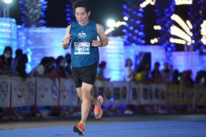 BIB: 78404
                            <button type="button" onclick="openModal(15367232)" class="btn btn-primary btn-sm float-right btn-popup" data-toggle="modal" data-target=".modal-high-quality">
                        <i class="fas fa-shopping-cart"></i> Add to Cart
                    </button>
                                            <button type="button" onclick="isThisMe(15367232, true)" class="btn btn-success btn-sm float-right btn-popup btn-isme hidden" data-toggle="tooltip" data-placement="bottom" title="นี่คือรูปของคุณใช่ไหม คลิกที่นี่เพื่อเอาเข้าอัลบั้ม">
                        <i class="fas fa-plus"></i> Add to album
                    </button>
                    <button type="button" onclick="isThisMe(15367232, false)" class="btn btn-warning btn-sm float-right btn-popup btn-isnotme hidden">
                        <i class="fas fa-ban"></i> Remove from album
                    </button>