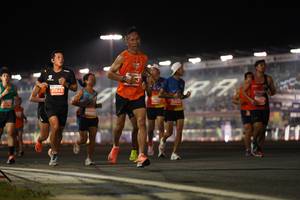 BIB: 1843
                            <button type="button" onclick="openModal(13986734)" class="btn btn-primary btn-sm float-right btn-popup" data-toggle="modal" data-target=".modal-high-quality">
                        <i class="fas fa-shopping-cart"></i> Add to Cart
                    </button>
                                            <button type="button" onclick="isThisMe(13986734, true)" class="btn btn-success btn-sm float-right btn-popup btn-isme hidden" data-toggle="tooltip" data-placement="bottom" title="นี่คือรูปของคุณใช่ไหม คลิกที่นี่เพื่อเอาเข้าอัลบั้ม">
                        <i class="fas fa-plus"></i> Add to album
                    </button>
                    <button type="button" onclick="isThisMe(13986734, false)" class="btn btn-warning btn-sm float-right btn-popup btn-isnotme hidden">
                        <i class="fas fa-ban"></i> Remove from album
                    </button>