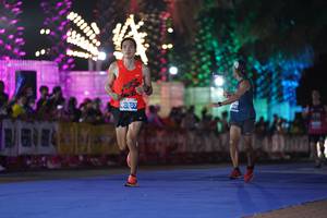 BIB: 0707
                            <button type="button" onclick="openModal(15367008)" class="btn btn-primary btn-sm float-right btn-popup" data-toggle="modal" data-target=".modal-high-quality">
                        <i class="fas fa-shopping-cart"></i> Add to Cart
                    </button>
                                            <button type="button" onclick="isThisMe(15367008, true)" class="btn btn-success btn-sm float-right btn-popup btn-isme hidden" data-toggle="tooltip" data-placement="bottom" title="นี่คือรูปของคุณใช่ไหม คลิกที่นี่เพื่อเอาเข้าอัลบั้ม">
                        <i class="fas fa-plus"></i> Add to album
                    </button>
                    <button type="button" onclick="isThisMe(15367008, false)" class="btn btn-warning btn-sm float-right btn-popup btn-isnotme hidden">
                        <i class="fas fa-ban"></i> Remove from album
                    </button>