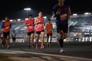 BIB: 2705, 21637, 27375, 21081
                            <button type="button" onclick="openModal(13849878)" class="btn btn-primary btn-sm float-right btn-popup" data-toggle="modal" data-target=".modal-high-quality">
                        <i class="fas fa-shopping-cart"></i> Add to Cart
                    </button>
                                            <button type="button" onclick="isThisMe(13849878, true)" class="btn btn-success btn-sm float-right btn-popup btn-isme hidden" data-toggle="tooltip" data-placement="bottom" title="นี่คือรูปของคุณใช่ไหม คลิกที่นี่เพื่อเอาเข้าอัลบั้ม">
                        <i class="fas fa-plus"></i> Add to album
                    </button>
                    <button type="button" onclick="isThisMe(13849878, false)" class="btn btn-warning btn-sm float-right btn-popup btn-isnotme hidden">
                        <i class="fas fa-ban"></i> Remove from album
                    </button>