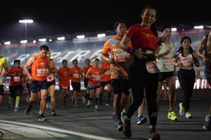 BIB: 213, 2826, 26492
                            <button type="button" onclick="openModal(13992255)" class="btn btn-primary btn-sm float-right btn-popup" data-toggle="modal" data-target=".modal-high-quality">
                        <i class="fas fa-shopping-cart"></i> Add to Cart
                    </button>
                                            <button type="button" onclick="isThisMe(13992255, true)" class="btn btn-success btn-sm float-right btn-popup btn-isme hidden" data-toggle="tooltip" data-placement="bottom" title="นี่คือรูปของคุณใช่ไหม คลิกที่นี่เพื่อเอาเข้าอัลบั้ม">
                        <i class="fas fa-plus"></i> Add to album
                    </button>
                    <button type="button" onclick="isThisMe(13992255, false)" class="btn btn-warning btn-sm float-right btn-popup btn-isnotme hidden">
                        <i class="fas fa-ban"></i> Remove from album
                    </button>