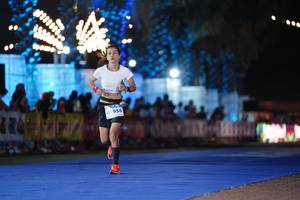 BIB: 958
                            <button type="button" onclick="openModal(14106721)" class="btn btn-primary btn-sm float-right btn-popup" data-toggle="modal" data-target=".modal-high-quality">
                        <i class="fas fa-shopping-cart"></i> Add to Cart
                    </button>
                                            <button type="button" onclick="isThisMe(14106721, true)" class="btn btn-success btn-sm float-right btn-popup btn-isme hidden" data-toggle="tooltip" data-placement="bottom" title="นี่คือรูปของคุณใช่ไหม คลิกที่นี่เพื่อเอาเข้าอัลบั้ม">
                        <i class="fas fa-plus"></i> Add to album
                    </button>
                    <button type="button" onclick="isThisMe(14106721, false)" class="btn btn-warning btn-sm float-right btn-popup btn-isnotme hidden">
                        <i class="fas fa-ban"></i> Remove from album
                    </button>