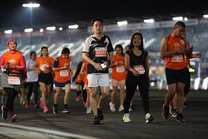 BIB: 20353, 25287, 2968, 28257
                            <button type="button" onclick="openModal(14024409)" class="btn btn-primary btn-sm float-right btn-popup" data-toggle="modal" data-target=".modal-high-quality">
                        <i class="fas fa-shopping-cart"></i> Add to Cart
                    </button>
                                            <button type="button" onclick="isThisMe(14024409, true)" class="btn btn-success btn-sm float-right btn-popup btn-isme hidden" data-toggle="tooltip" data-placement="bottom" title="นี่คือรูปของคุณใช่ไหม คลิกที่นี่เพื่อเอาเข้าอัลบั้ม">
                        <i class="fas fa-plus"></i> Add to album
                    </button>
                    <button type="button" onclick="isThisMe(14024409, false)" class="btn btn-warning btn-sm float-right btn-popup btn-isnotme hidden">
                        <i class="fas fa-ban"></i> Remove from album
                    </button>