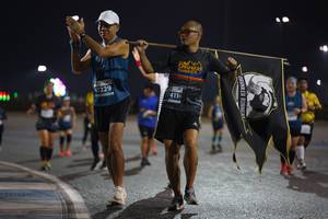 BIB: 47229, 17411
                            <button type="button" onclick="openModal(13914397)" class="btn btn-primary btn-sm float-right btn-popup" data-toggle="modal" data-target=".modal-high-quality">
                        <i class="fas fa-shopping-cart"></i> Add to Cart
                    </button>
                                            <button type="button" onclick="isThisMe(13914397, true)" class="btn btn-success btn-sm float-right btn-popup btn-isme hidden" data-toggle="tooltip" data-placement="bottom" title="นี่คือรูปของคุณใช่ไหม คลิกที่นี่เพื่อเอาเข้าอัลบั้ม">
                        <i class="fas fa-plus"></i> Add to album
                    </button>
                    <button type="button" onclick="isThisMe(13914397, false)" class="btn btn-warning btn-sm float-right btn-popup btn-isnotme hidden">
                        <i class="fas fa-ban"></i> Remove from album
                    </button>