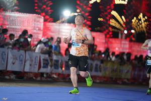 BIB: 4125
                            <button type="button" onclick="openModal(15363326)" class="btn btn-primary btn-sm float-right btn-popup" data-toggle="modal" data-target=".modal-high-quality">
                        <i class="fas fa-shopping-cart"></i> Add to Cart
                    </button>
                                            <button type="button" onclick="isThisMe(15363326, true)" class="btn btn-success btn-sm float-right btn-popup btn-isme hidden" data-toggle="tooltip" data-placement="bottom" title="นี่คือรูปของคุณใช่ไหม คลิกที่นี่เพื่อเอาเข้าอัลบั้ม">
                        <i class="fas fa-plus"></i> Add to album
                    </button>
                    <button type="button" onclick="isThisMe(15363326, false)" class="btn btn-warning btn-sm float-right btn-popup btn-isnotme hidden">
                        <i class="fas fa-ban"></i> Remove from album
                    </button>