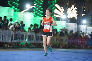 BIB: 4330
                            <button type="button" onclick="openModal(15363192)" class="btn btn-primary btn-sm float-right btn-popup" data-toggle="modal" data-target=".modal-high-quality">
                        <i class="fas fa-shopping-cart"></i> Add to Cart
                    </button>
                                            <button type="button" onclick="isThisMe(15363192, true)" class="btn btn-success btn-sm float-right btn-popup btn-isme hidden" data-toggle="tooltip" data-placement="bottom" title="นี่คือรูปของคุณใช่ไหม คลิกที่นี่เพื่อเอาเข้าอัลบั้ม">
                        <i class="fas fa-plus"></i> Add to album
                    </button>
                    <button type="button" onclick="isThisMe(15363192, false)" class="btn btn-warning btn-sm float-right btn-popup btn-isnotme hidden">
                        <i class="fas fa-ban"></i> Remove from album
                    </button>