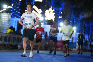 BIB: 41424
                            <button type="button" onclick="openModal(14204450)" class="btn btn-primary btn-sm float-right btn-popup" data-toggle="modal" data-target=".modal-high-quality">
                        <i class="fas fa-shopping-cart"></i> Add to Cart
                    </button>
                                            <button type="button" onclick="isThisMe(14204450, true)" class="btn btn-success btn-sm float-right btn-popup btn-isme hidden" data-toggle="tooltip" data-placement="bottom" title="นี่คือรูปของคุณใช่ไหม คลิกที่นี่เพื่อเอาเข้าอัลบั้ม">
                        <i class="fas fa-plus"></i> Add to album
                    </button>
                    <button type="button" onclick="isThisMe(14204450, false)" class="btn btn-warning btn-sm float-right btn-popup btn-isnotme hidden">
                        <i class="fas fa-ban"></i> Remove from album
                    </button>