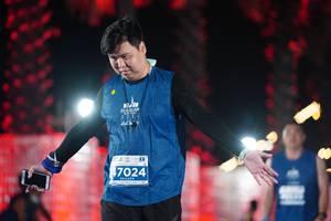 BIB: 202, 7024
                            <button type="button" onclick="openModal(14135083)" class="btn btn-primary btn-sm float-right btn-popup" data-toggle="modal" data-target=".modal-high-quality">
                        <i class="fas fa-shopping-cart"></i> Add to Cart
                    </button>
                                            <button type="button" onclick="isThisMe(14135083, true)" class="btn btn-success btn-sm float-right btn-popup btn-isme hidden" data-toggle="tooltip" data-placement="bottom" title="นี่คือรูปของคุณใช่ไหม คลิกที่นี่เพื่อเอาเข้าอัลบั้ม">
                        <i class="fas fa-plus"></i> Add to album
                    </button>
                    <button type="button" onclick="isThisMe(14135083, false)" class="btn btn-warning btn-sm float-right btn-popup btn-isnotme hidden">
                        <i class="fas fa-ban"></i> Remove from album
                    </button>